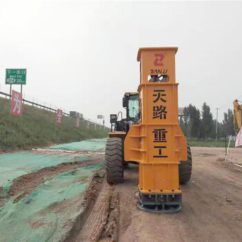 软地基夯实机-福建芗城区液压夯实机租赁高速公路夯实