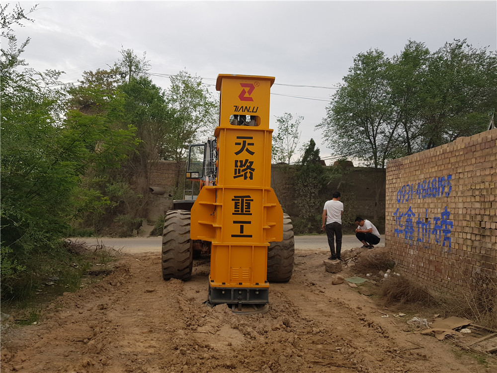 -廣東湛江麻章區(qū)液壓夯實(shí)機(jī)標(biāo)準(zhǔn)型號(hào)