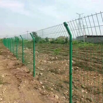 圈地护栏网批发价格北京护栏网厂家怀柔养殖围栏