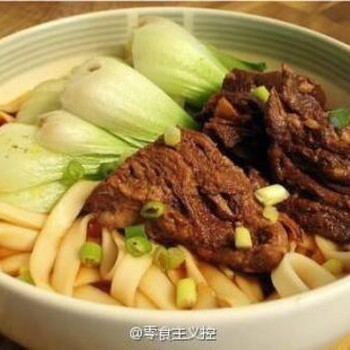 孙家咖喱牛肉面加盟费多少钱