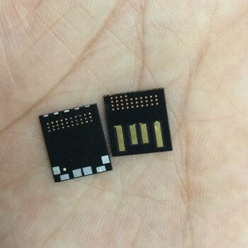 坂田IC芯片翻新切割TF内存卡扫晶点黑胶体激光打标机