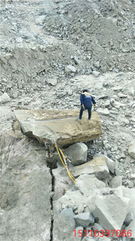 地基石方开挖代替膨胀剂的破石器河北甘肃-效率怎么样