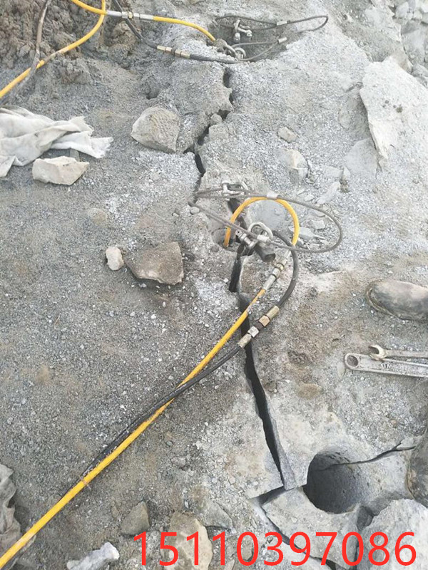 土石方工程石头劈破裂开采岩石设备四川宜宾操作手册