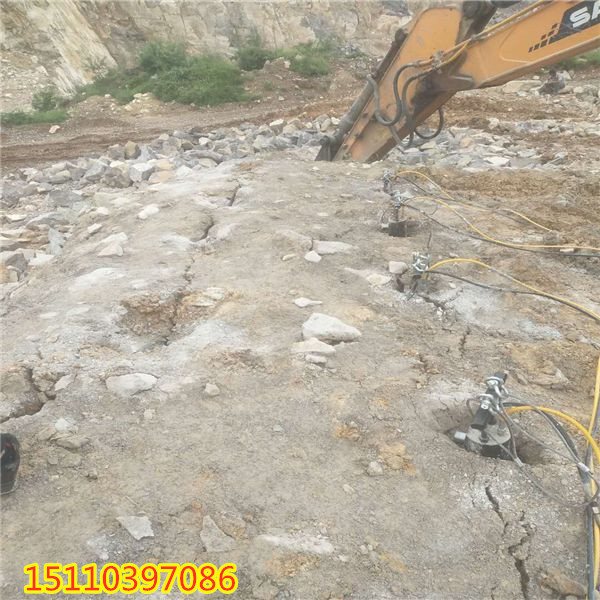 山西晋城液压岩石劈裂机大型岩石分裂机使用说明
