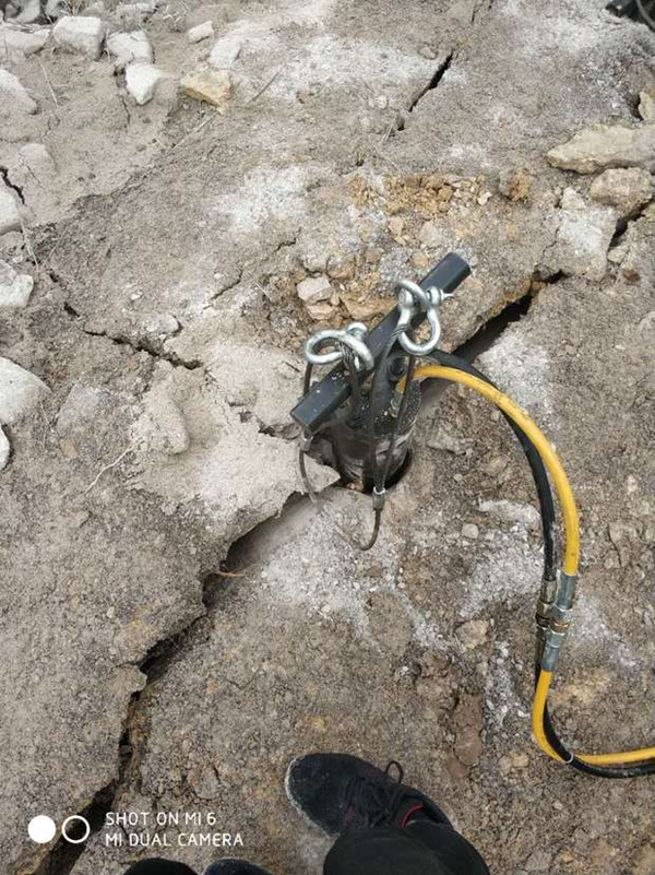 安徽宣城代替***破除开挖岩石的设备