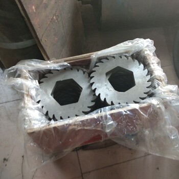 河南銘赫單軸撕碎機(jī)/雙軸撕碎機(jī)/質(zhì)優(yōu)/值得擁有
