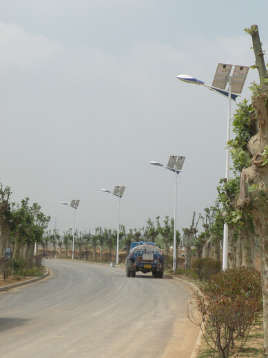 九江太阳能路灯价格含税