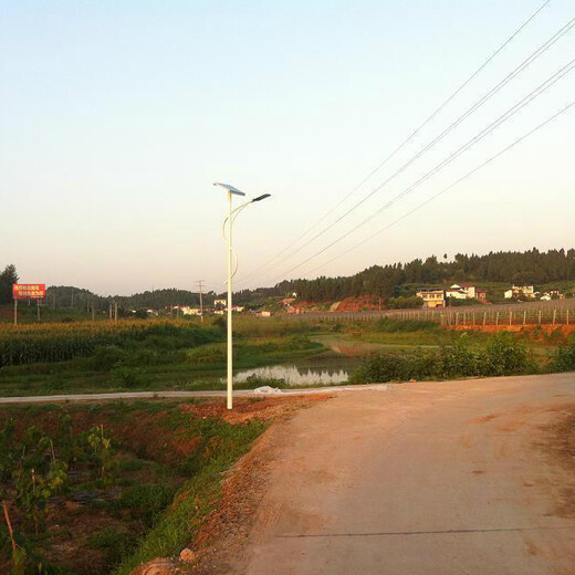 江西上饶锂电池太阳能路灯厂家