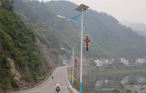 塔城6米太阳能路灯厂家