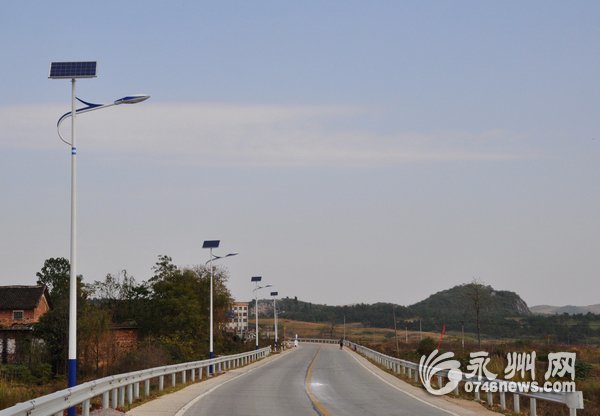 武汉哪里有批发卖太阳能路灯，武汉哪家太阳能路灯质量好