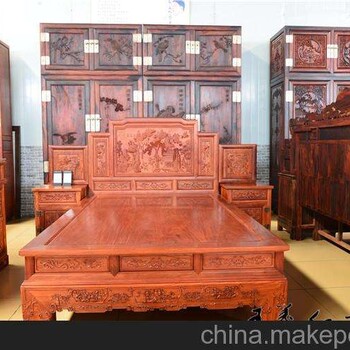 红木大床家具严格进行木料的烘干大床家具木材质地细密