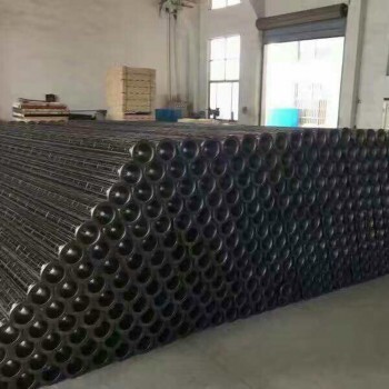 脈沖袋式除塵器凈澤為環(huán)保做貢獻(xiàn)單機(jī)脈沖袋式除塵器