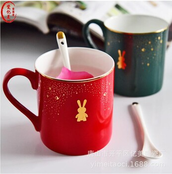 批發(fā)陶瓷色釉杯子金邊骨瓷耳巴馬克杯創(chuàng)意咖啡杯禮品廣告杯定制