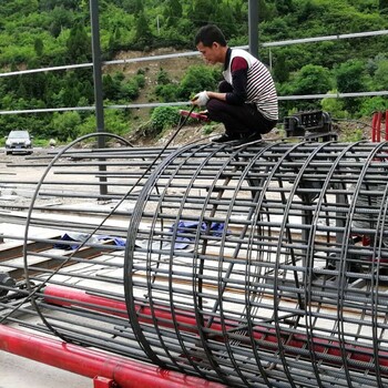 数控钢筋笼绕丝机、钢筋笼成型机钢筋笼快速成型，生产厂家