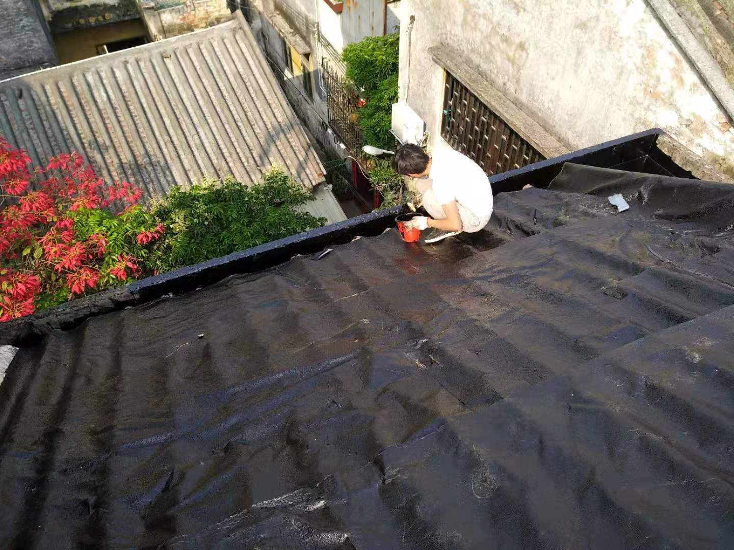 金湾外墙防水补漏|斗门白蕉屋顶漏水维修公司