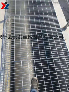 溫嶺市現貨地網格柵現貨地網格柵選用標準現貨地網格柵鼓風機房