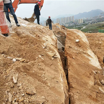 山里基建破石头机械岩石分裂棒附近都有哪些厂家