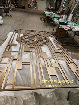 拉丝黄古铜铝板雕刻屏风，铝板雕花镂空黄古铜屏风