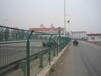 厂家长期供应钢板网护栏网高速公路隔离栅栏