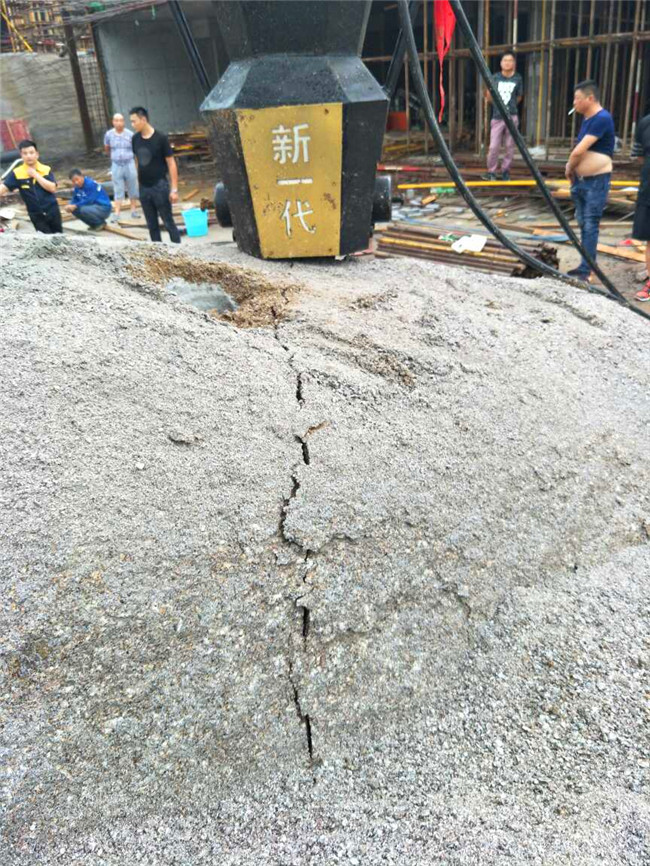 江西吉安地基改造岩石破裂机成本计算