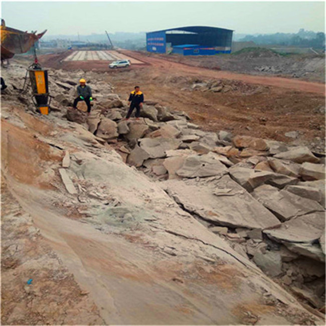 厂家：吉林辽源市大型矿山液压岩石开石棒成本计算