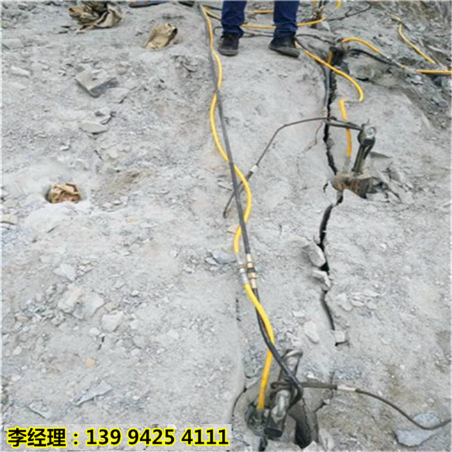 黑龙江东风区修路破石头开挖静态裂石设备优惠