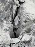 内蒙乌兰察布工程破拆石头矿山挖硬石头机器开采岩石设备图片4