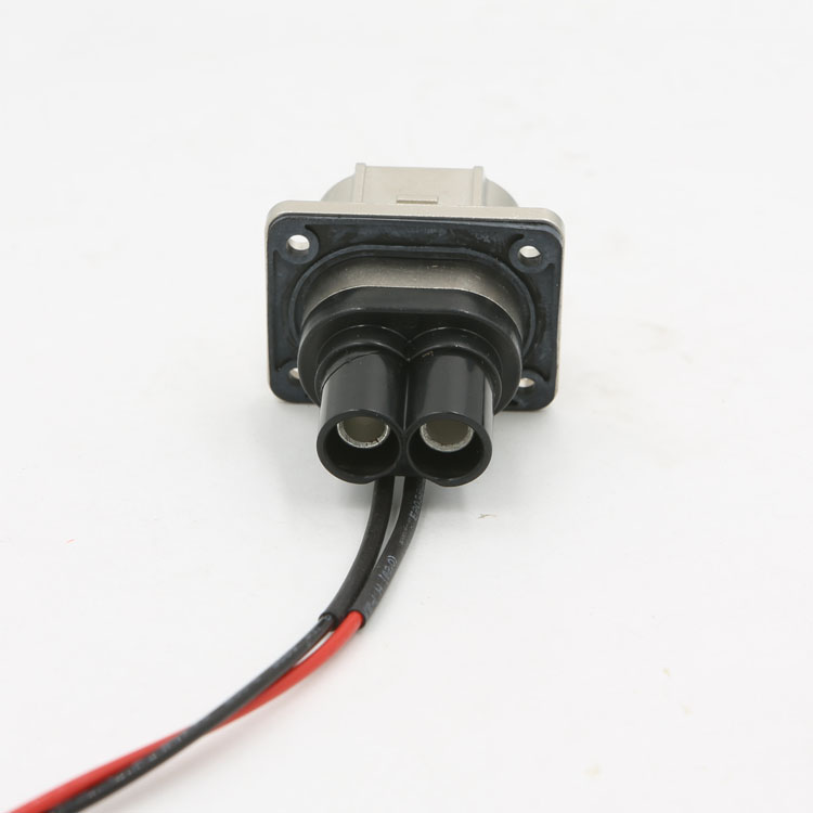 厂家直流高压输入/输出连接器推拉自锁大电流高压插头插座