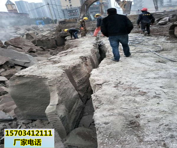 矿山开采快速破硬石头的机械设备湘潭市多少钱一台