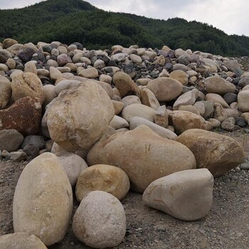 孝感临沂河滩石河岸石水冲石供应