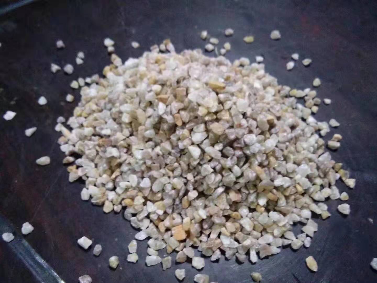 台州污水处理鹅卵石猛砂.石英砂.陶粒生产销售