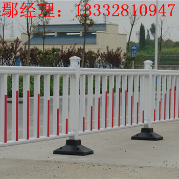 湛江道路安全圍欄汕頭橢圓管護(hù)欄圖片汕尾交通護(hù)欄現(xiàn)貨