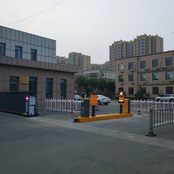 歷下區(qū)道閘廠家
