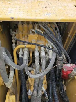 慈利县小松挖掘机维修液压系统售后电话