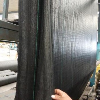 大量防草布，使用方便.真正做到了省錢.省力