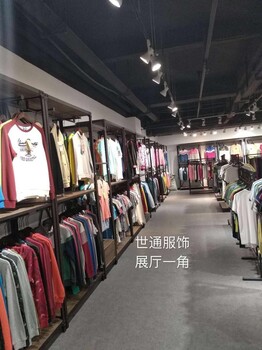 361运动品牌服装运动鞋便宜尾货在哪里批发