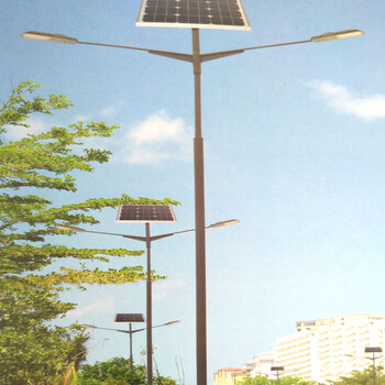 乌海太阳能路灯厂家路灯批发价格，太阳能路灯安装与维修