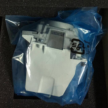 巴可F85投影機燈泡清零