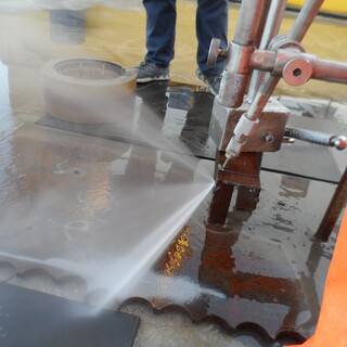 化工用便携式水刀便携式水刀煤矿用水切割机脱硫塔安全切割拆除图片4