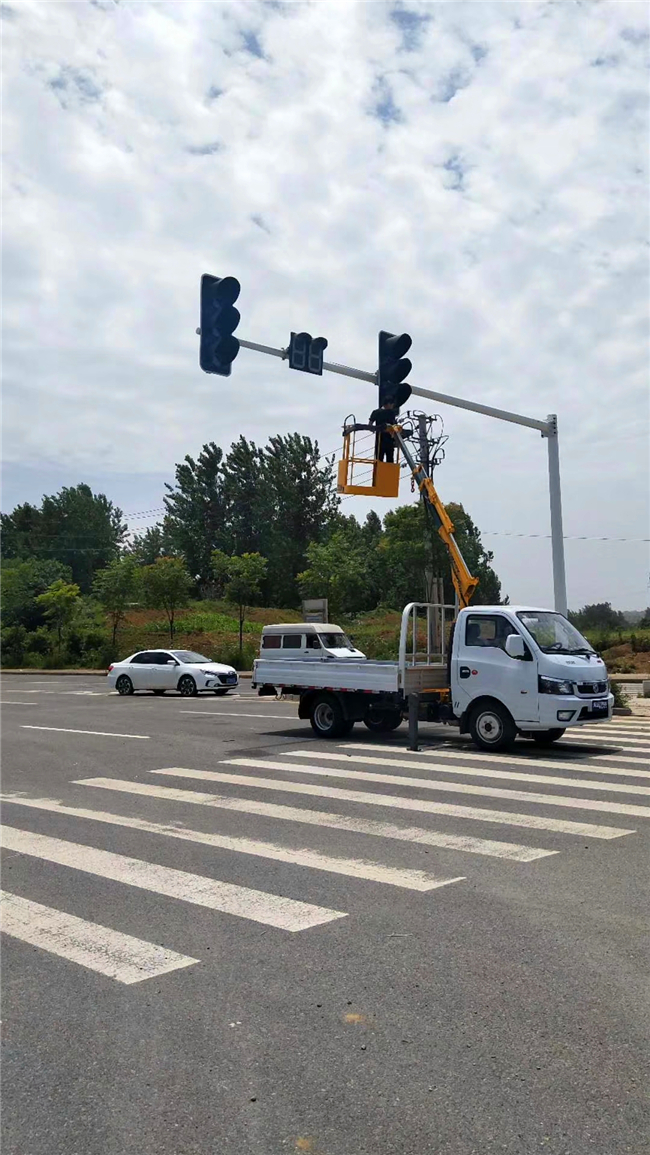 达州市10吨随车吊什么价