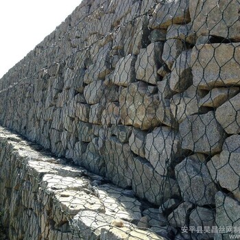 浸塑鉛絲石籠、鋅鋁合金鉛絲石籠、海濱防沖刷鉛絲石籠