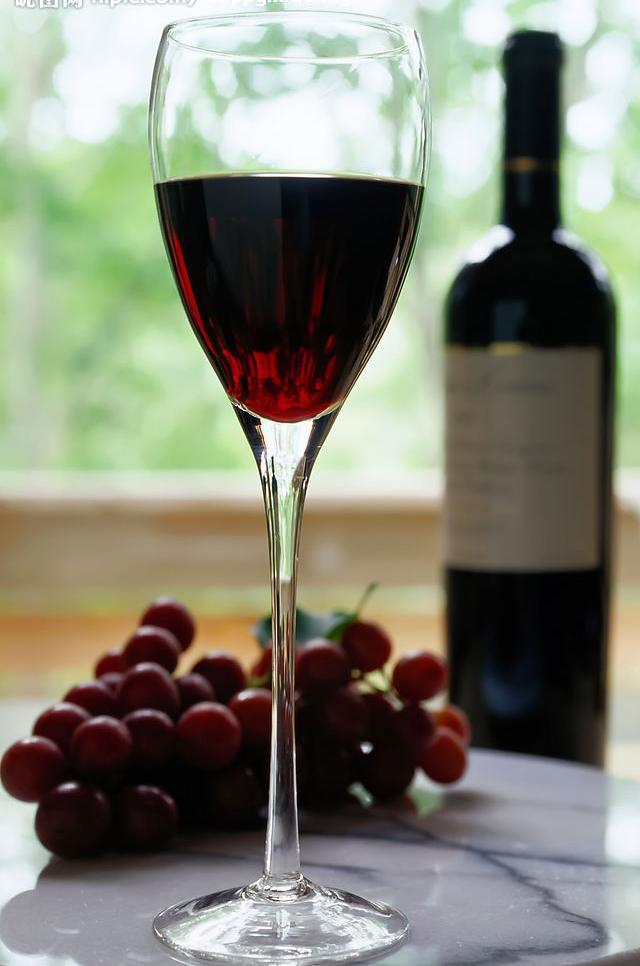 格鲁吉亚红酒海运到需要多久,一个大柜欧洲澳洲红酒清关费要多少