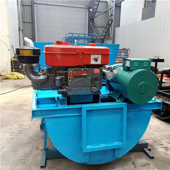 水渠成型機(jī)一次成型節(jié)省物料液壓自走溝渠成型滑膜機(jī)