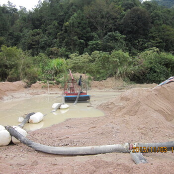 東威機械制造的慶陽抽沙船小型抽沙船