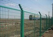 框架防护围栏多少钱绅耀框架港口防护围栏规格框架护栏网厂家