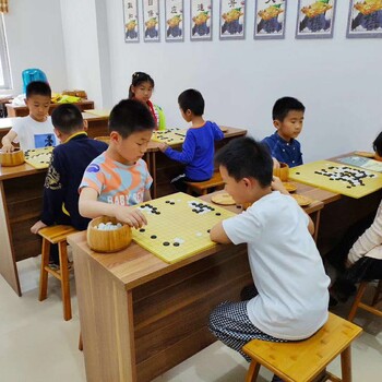 武汉围棋培训，少儿围棋，宇凰幼少儿国学馆