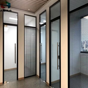 宿州工装修办公室玻璃隔断打造美观又时尚的工作空间