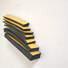 三元乙丙(EPDM)发泡520自粘带背胶密封条图片