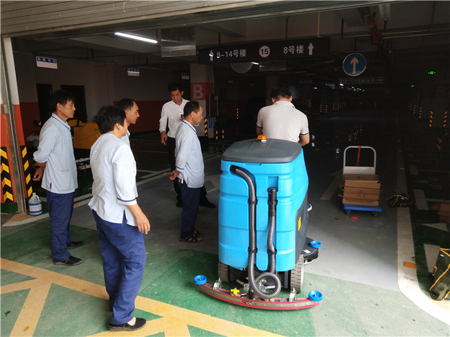 郑州二七区电动洗地机
