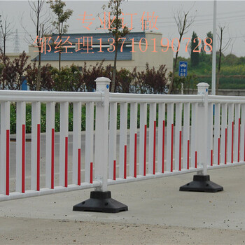 广西交通防护栏南宁马路隔离栏厂家梧州京式护栏图片